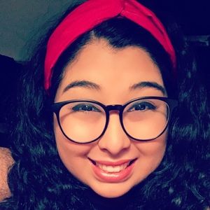 Meet your Posher, Karina